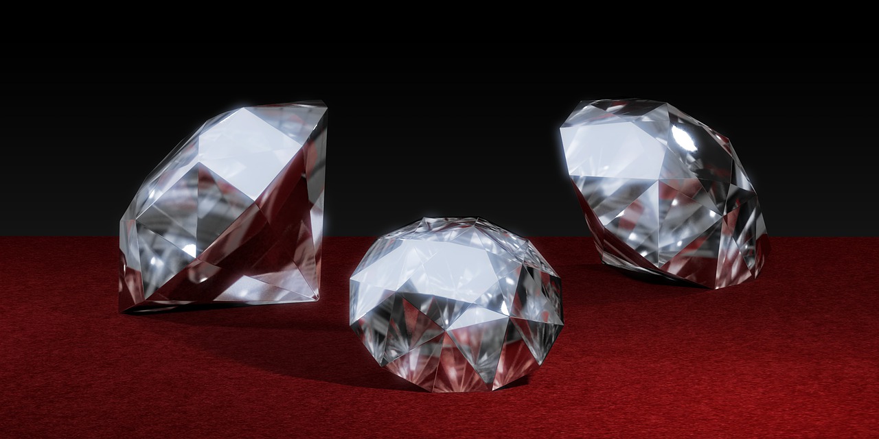 Pierres précieuses et diamants